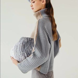 Petite Studio Averie Cashmere Blend Sweater in blue colorblock, XS